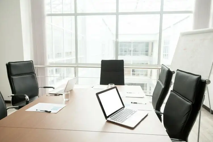 que estudia el derecho administrativo